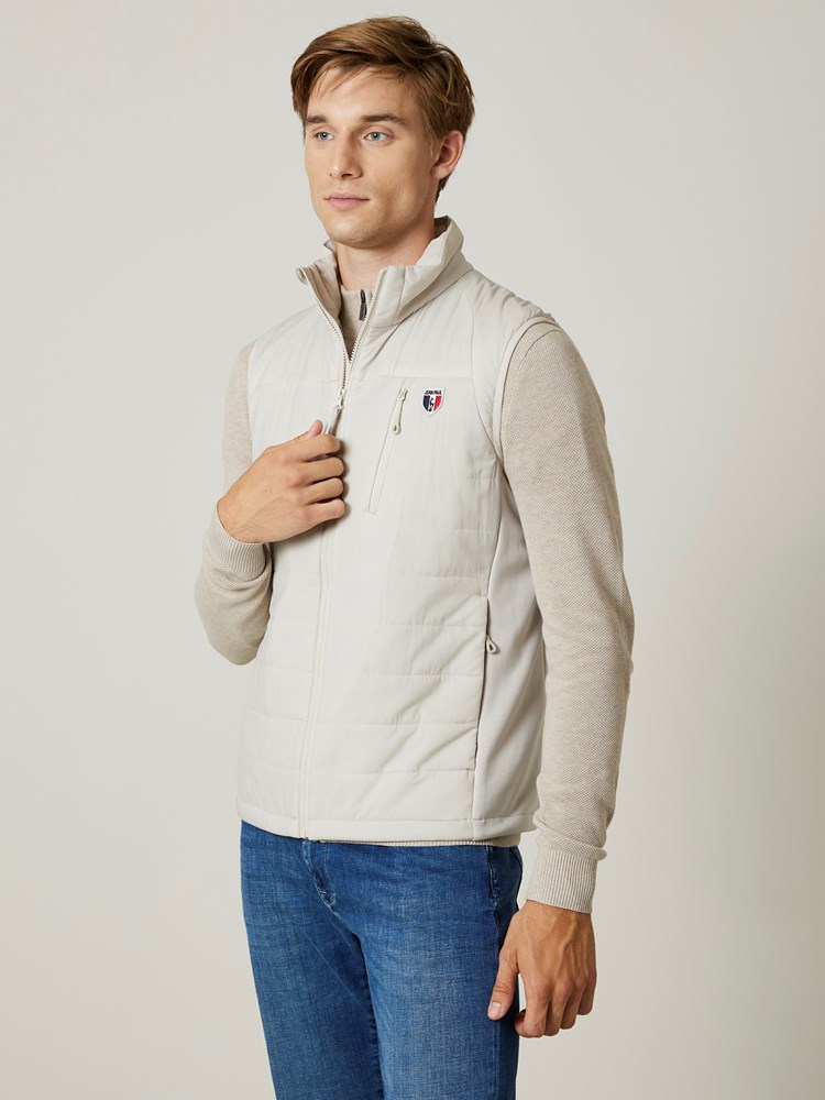 Elo vest 7505973_I3O-JEANPAUL-S24-Modell-Front_1166_Elo vest I3O 7505973.jpg_Front||Front