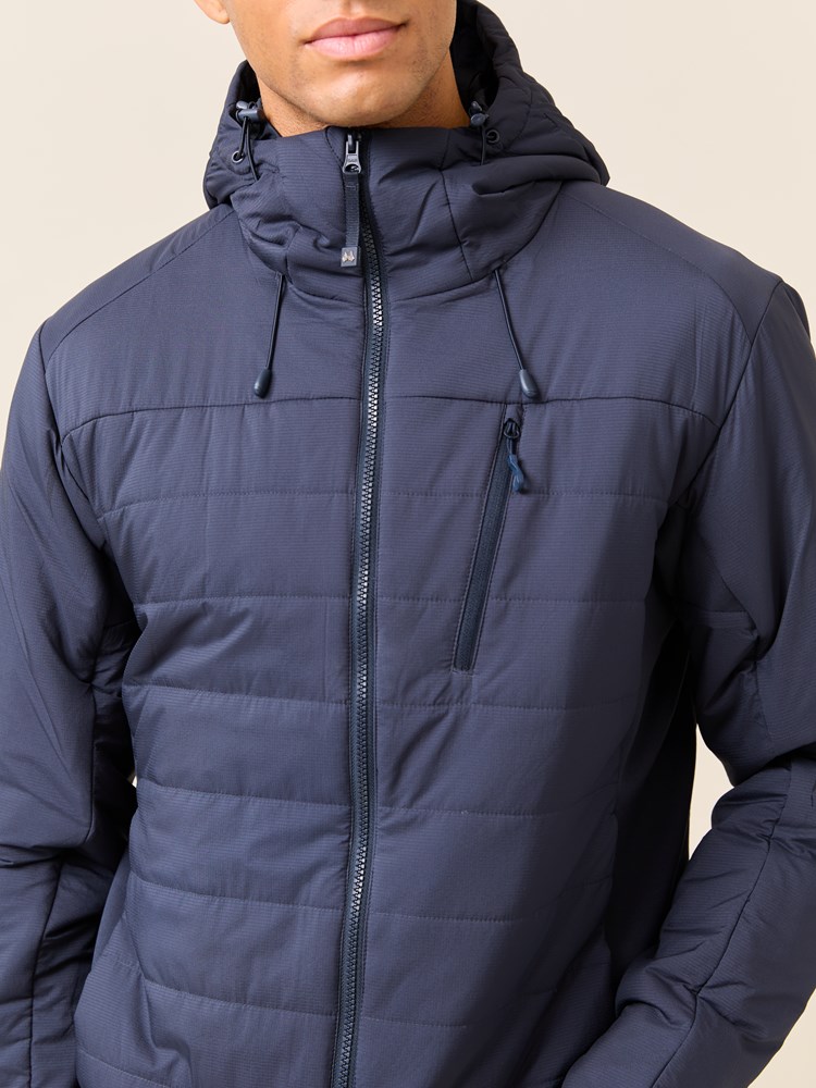 Elo jakke 7505974_EM6-JEANPAUL-S24-Modell-Front_3414_Elo jakke EM6.jpg_Front