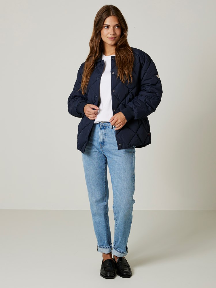 Katalina jakke 7506086_EM6-JEANPAUL-S24-Modell-Front_6792_Katalina jakke EM6_Katalina jakke EM6 7506086.jpg_Front||Front