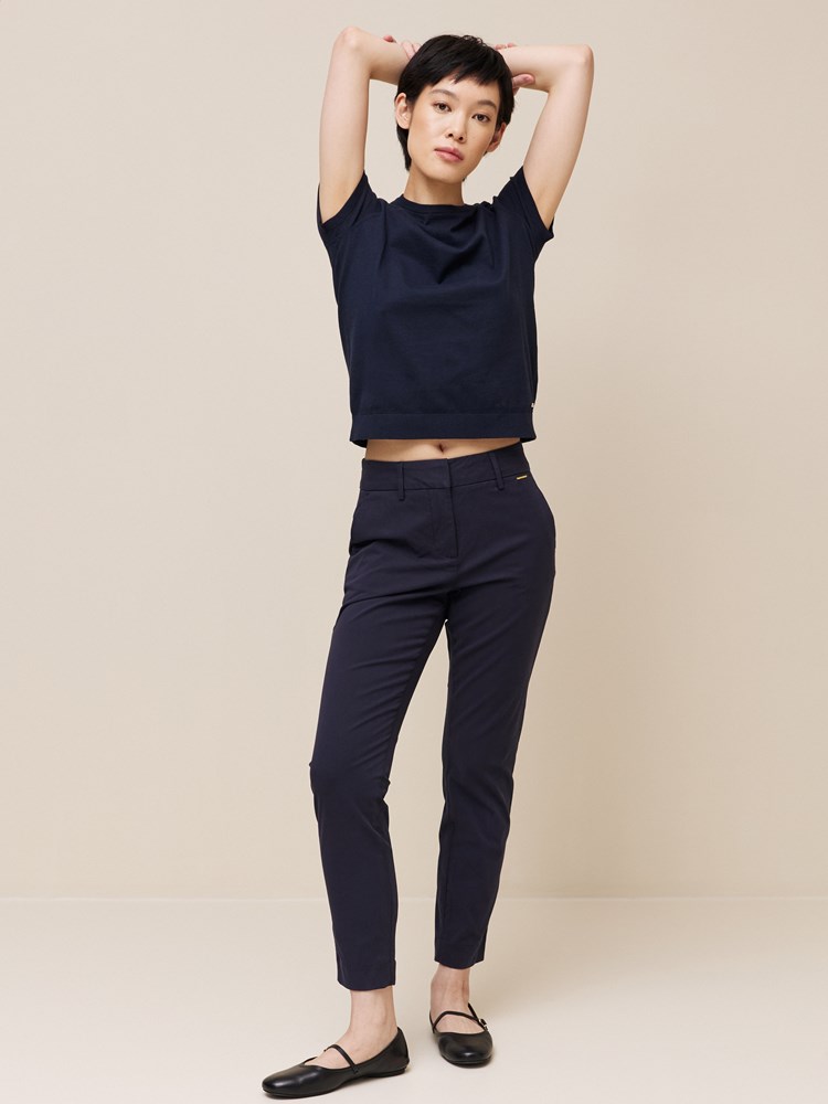 Caroline chino 7506096_EM6_Jean Paul_Caroline Chino_S24 (4)_Caroline chino EM6_Caroline chino EM6 7507995.jpg_