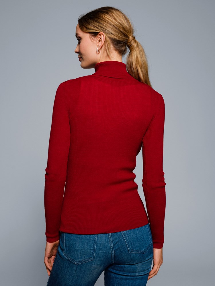 Susanne rib pologenser 7506142_K5S-MARIEPHILIPPE-W23-Modell-Back_chn=match_8202_Susanne rib pologenser K5S_Susanne rib pologenser K5S 7506142.jpg_Back||Back