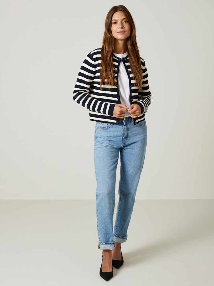 Simona cardigan 7506146_EM6-JEANPAUL-S24-Modell-Front_6253_Simona cardigan EM6_Simona cardigan EM6 7506146.jpg_Front||Front