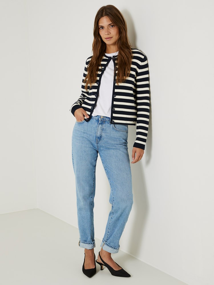 Simona cardigan 7506146_EM6-JEANPAUL-S24-Modell-Front_6916_Simona cardigan EM6_Simona cardigan EM6 7506146.jpg_Front||Front