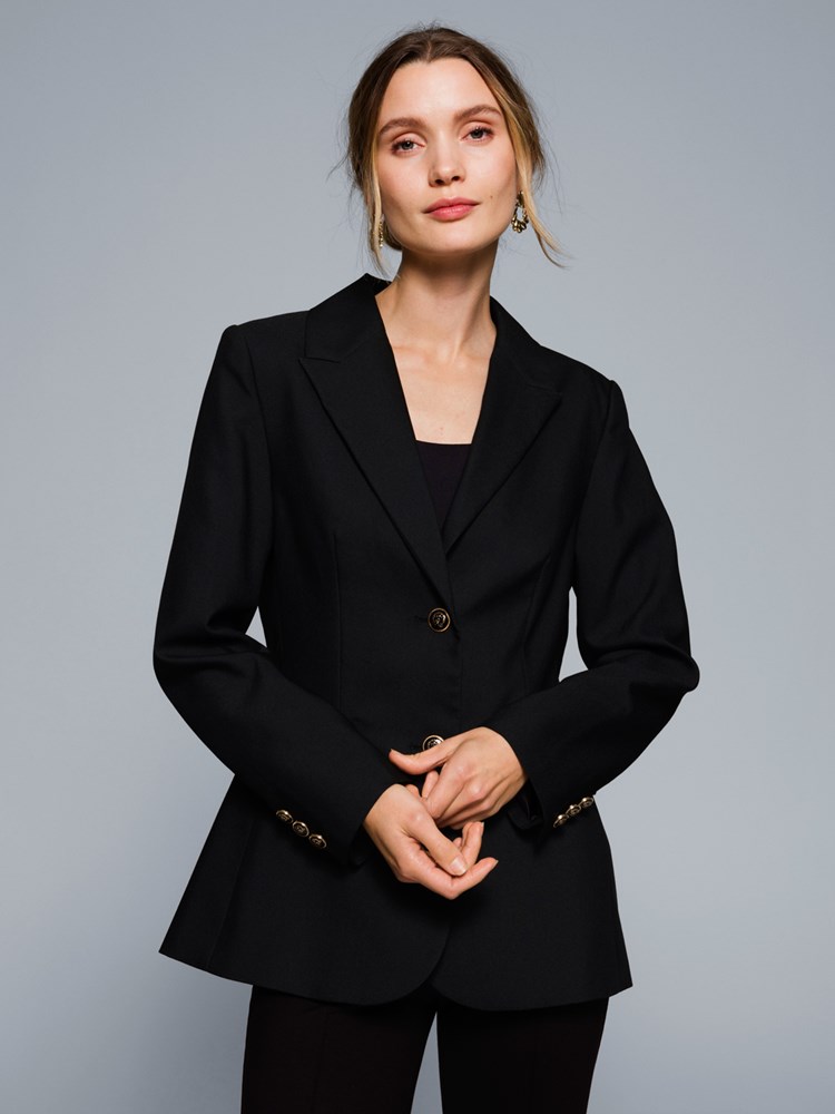 Lisette blazer 7506150_CAB-MARIEPHILIPPE-W23-Modell-Front_chn=match_8349_Lisette blazer CAB_Lisette blazer CAB 7506150.jpg_Front||Front