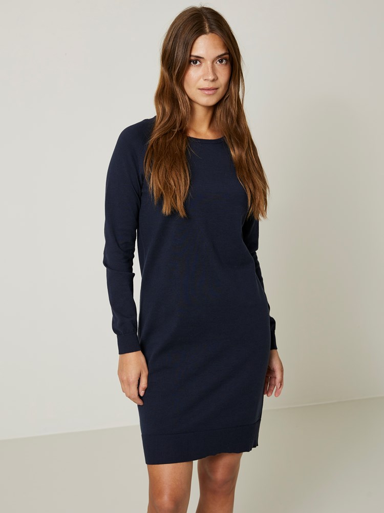 Judith strikkekjole 7506157_EM6-JEANPAUL-S24-Modell-Front_9648_Judith strikkekjole EM6_Judith strikkekjole EM6 7506157.jpg_Front||Front