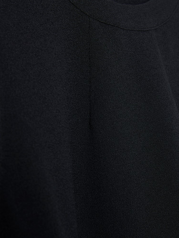 Esra topp 7506163_CAB-DONNA-W23-Front_7751_Esra topp CAB_Esra topp CAB 7506163.jpg_Front||Front