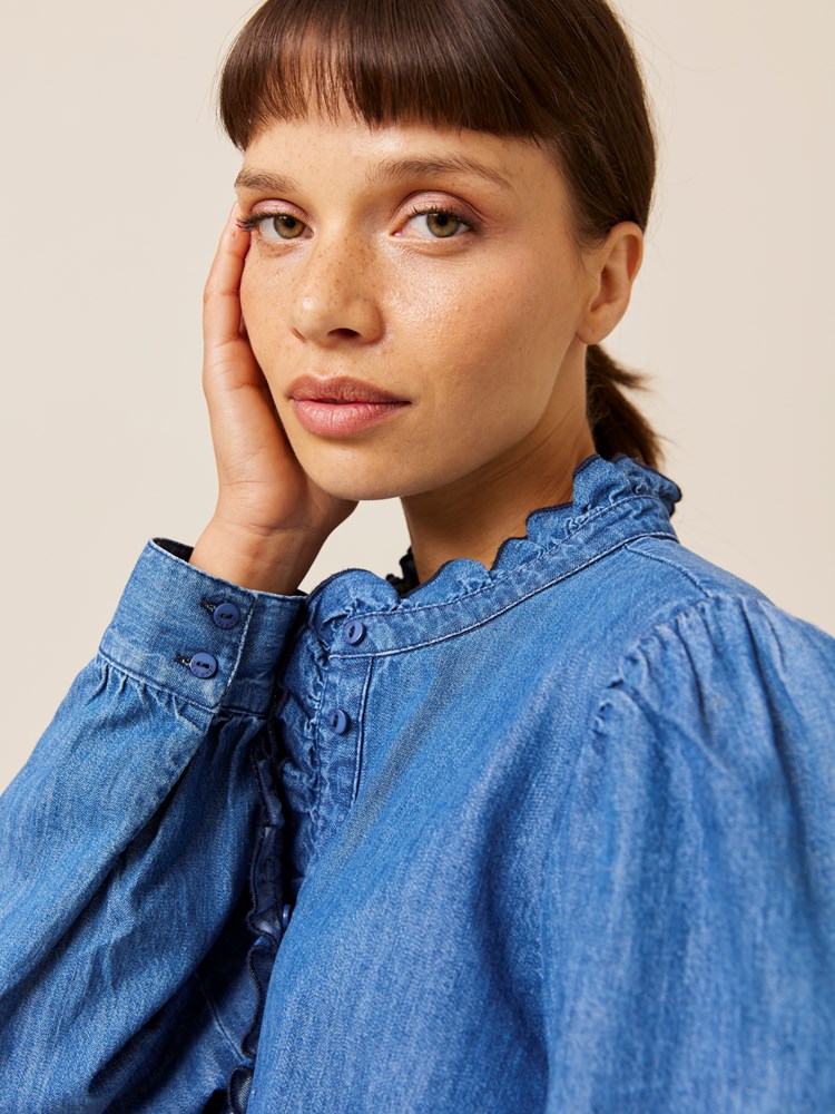 Cindy bluse 7506168_ECL-JEANPAUL-A24-Front_3461_Cindy bluse_Cindy bluse ECL 7506168.jpg_Front||Front