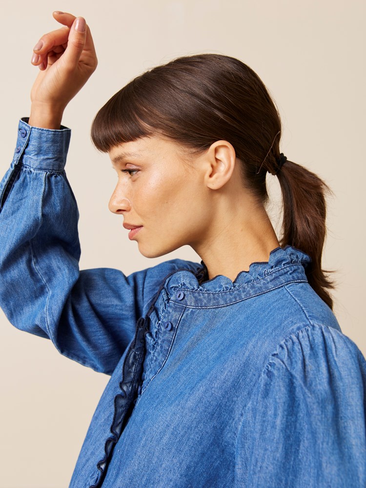 Cindy bluse 7506168_ECL-JEANPAUL-A24-Front_6687_Cindy bluse_Cindy bluse ECL 7506168.jpg_Front||Front