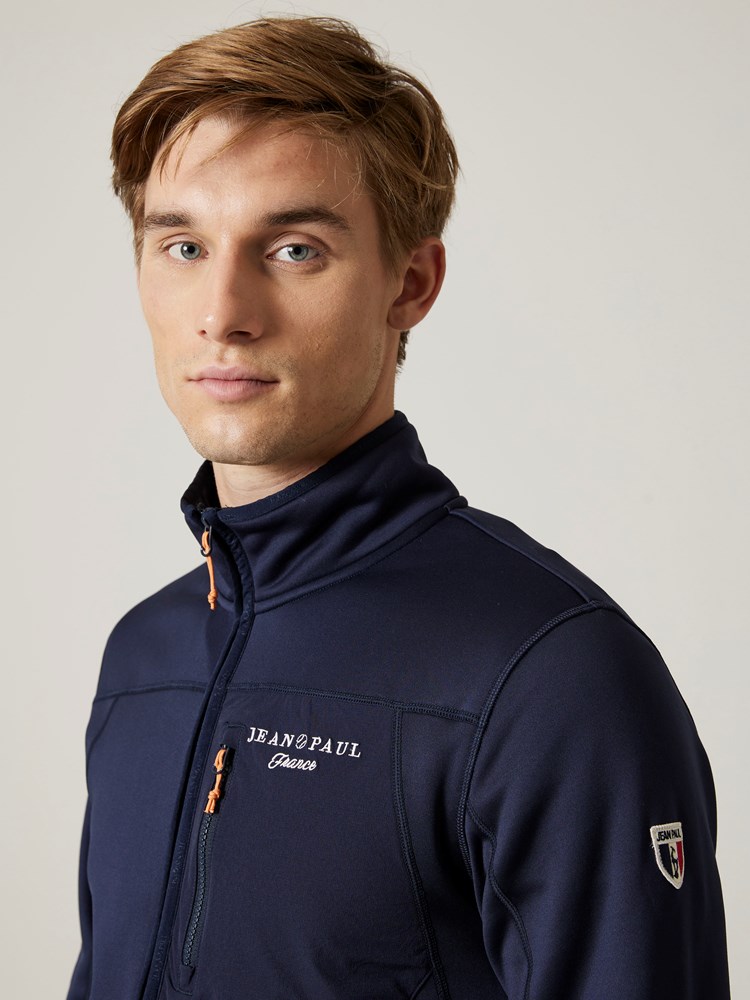 Perry fleecejakke 7506185_EM6-JEANPAUL-S24-Modell-Front_8784_Perry fleecejakke EM6 7506185.jpg_Front||Front