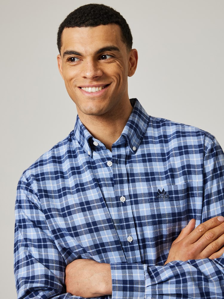 Kais skjorte - Classic fit 7506245_E9O-JEANPAUL-W23-Modell-Front_557_Kais skjorte - Classic fit E9O.jpg_Front||Front