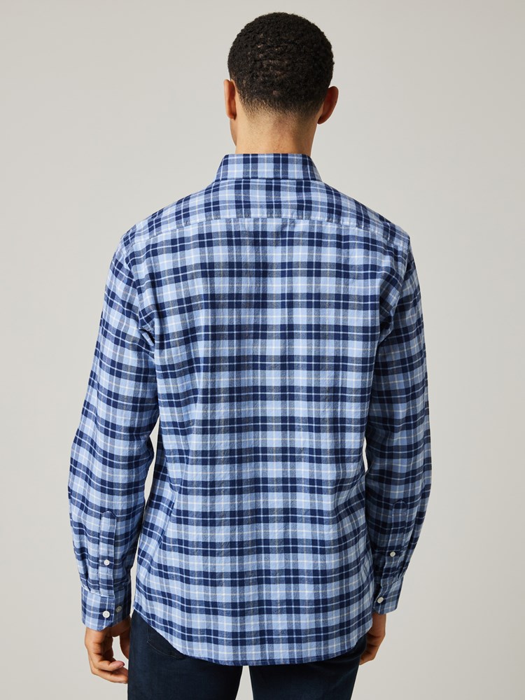 Kais skjorte - Classic fit 7506245_E9O-JEANPAUL-W23-Modell-Front_7750_Kais skjorte - Classic fit E9O.jpg_Front||Front