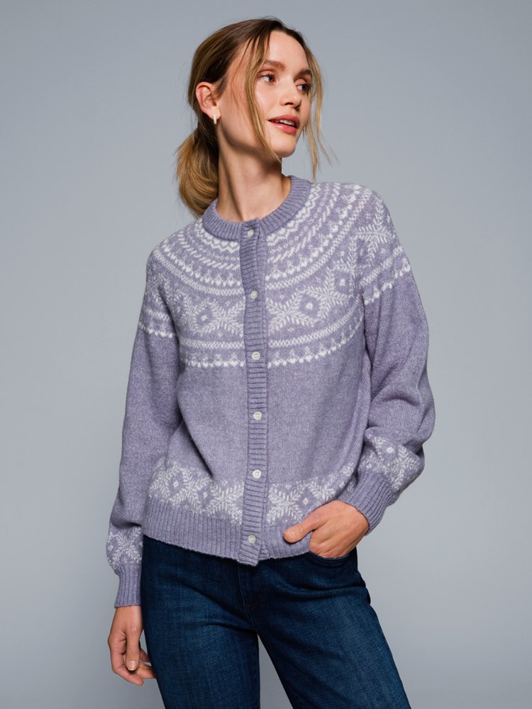 Ivy cardigan 7506307_EOG-VAVITE-W23-Modell-Front_chn=match_7202_Ivy cardigan EOG_Ivy cardigan EOG 7506307.jpg_Front||Front
