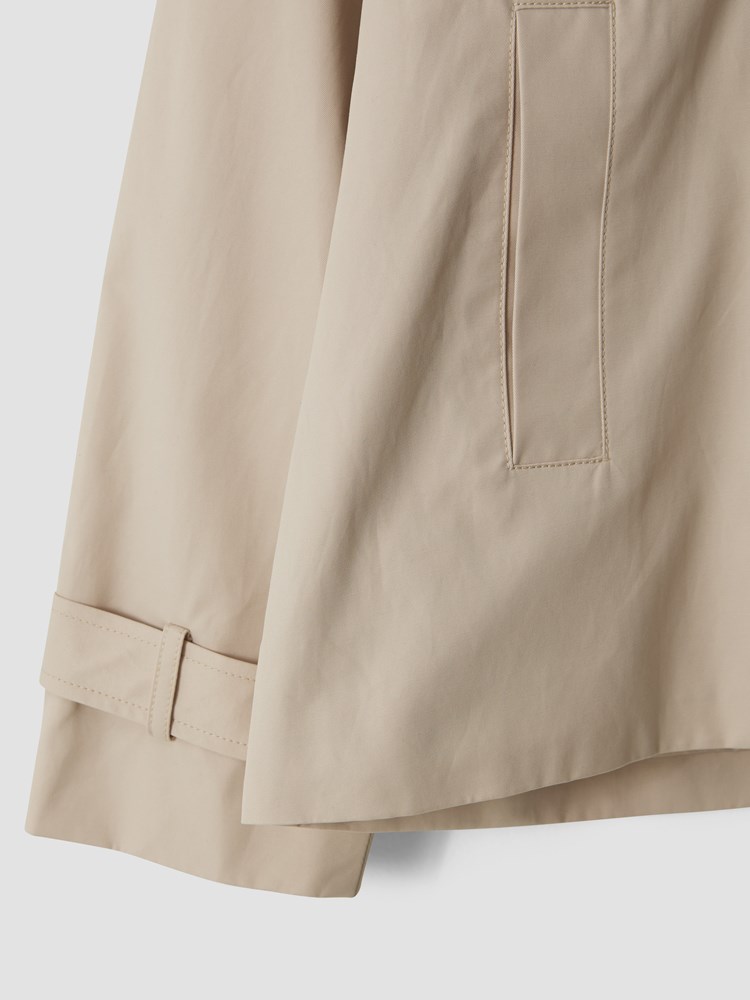 Mila kort trench 7506359_A9S-VAVITE-S24-Front_1356_Mila kort trench_Mila kort trench A9S 7506359.jpg_Front