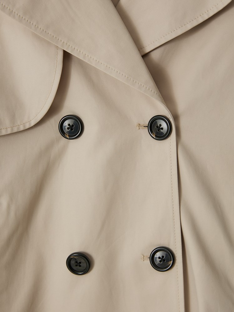 Mila kort trench 7506359_A9S-VAVITE-S24-Front_4040_Mila kort trench_Mila kort trench A9S 7506359.jpg_Front