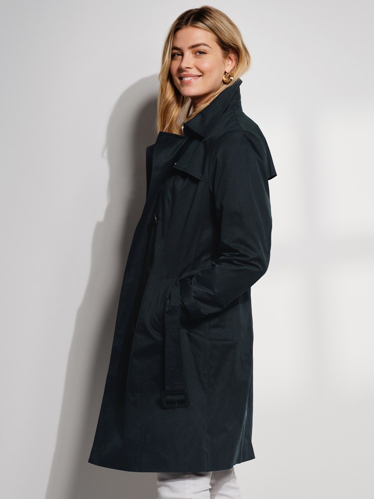 Mila trench 7506360_EM1-VAVITE-S24-Modell-Front_chn=match_3891_Mila trench EM1 7506360.jpg_Front||Front