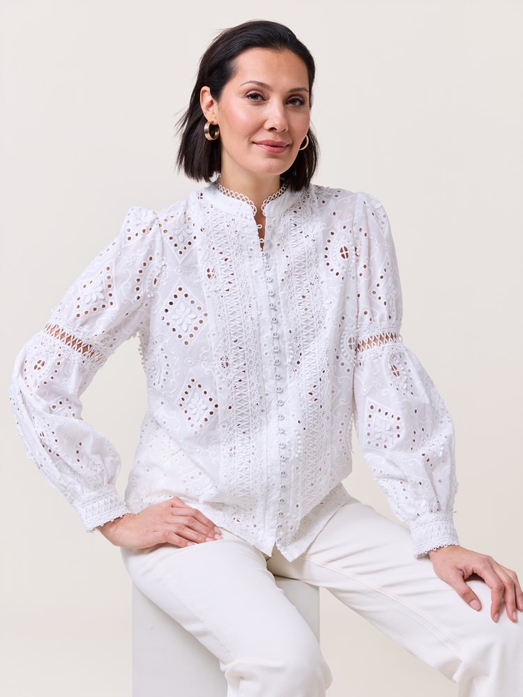 Harper blondeskjorte 7506374_O68-MARIEPHILIPPE-S25-Modell-Front_chn=match_9075_Harper blondeskjorte O68_Harper blondeskjorte O68 7506374.jpg_Front