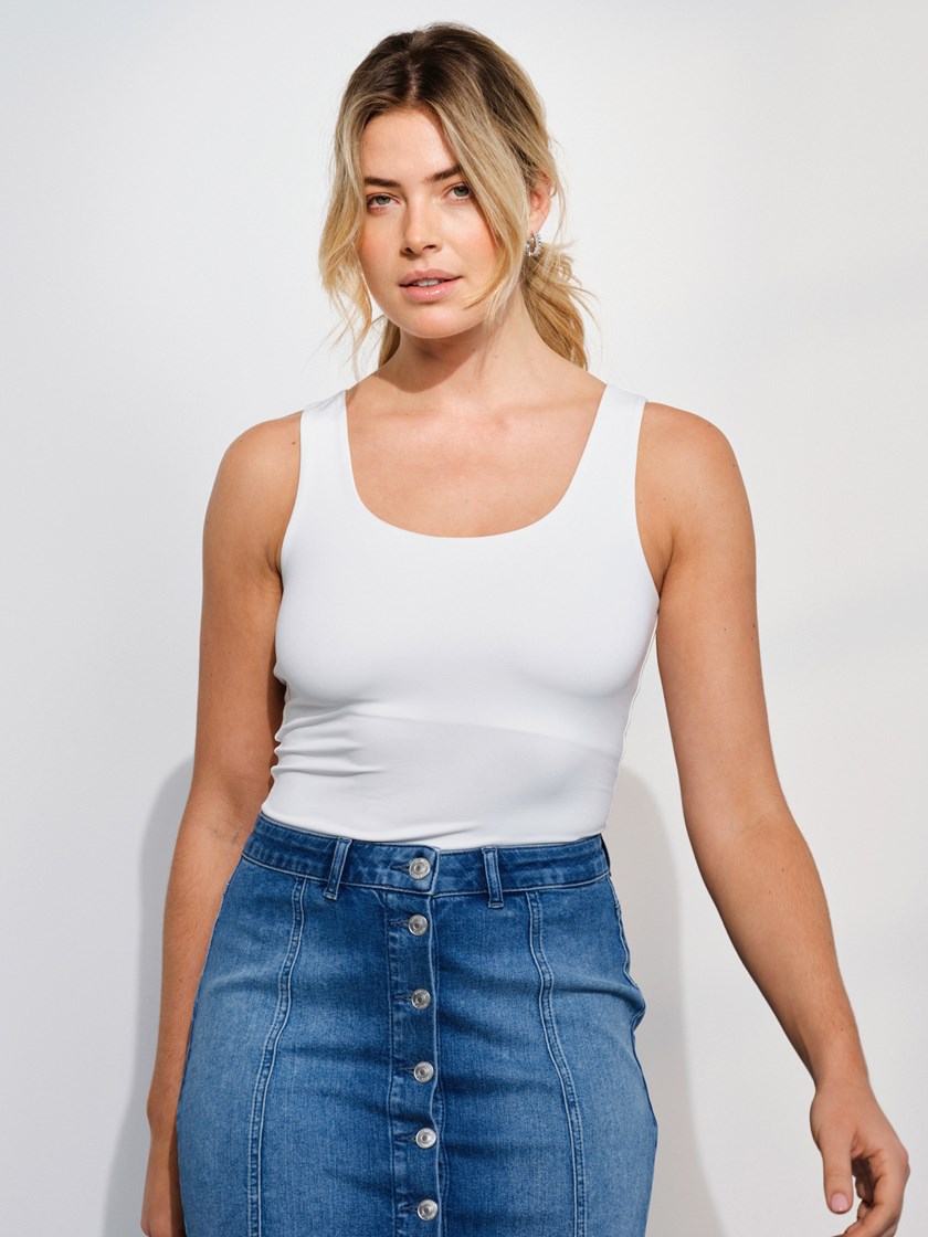 7506434 O79 7506434_O79-VAVITE-H24-Modell-Front_chn=match_2904_Helena singlet O79 7506434.jpg_Front||Front