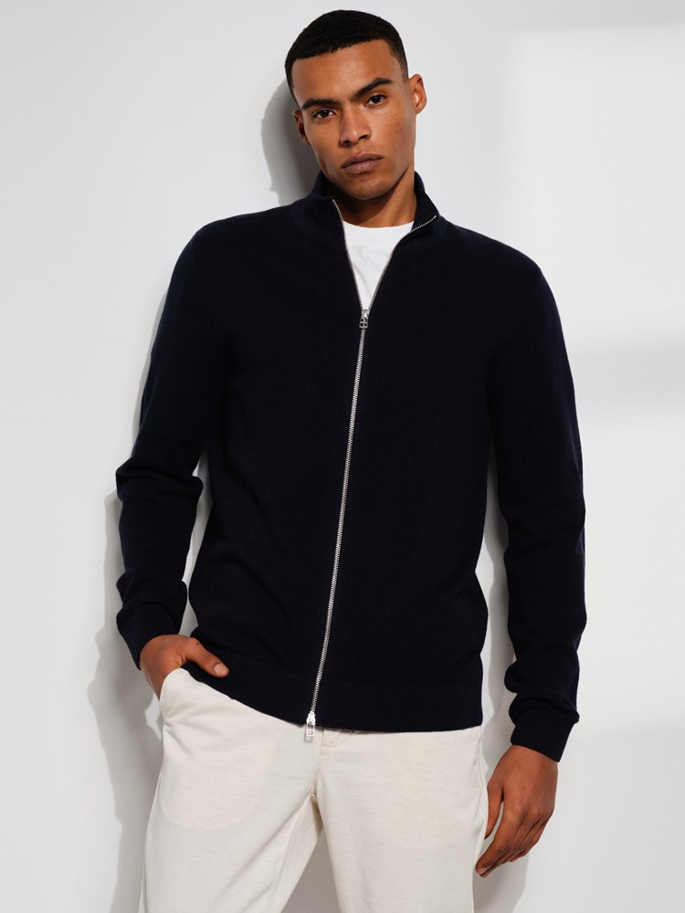 Reggio cardigan 7506614_EM1-MARIOCONTI-S24-Modell-Front_chn=match_9921_Reggio cardigan EM1 7506614.jpg_Front||Front