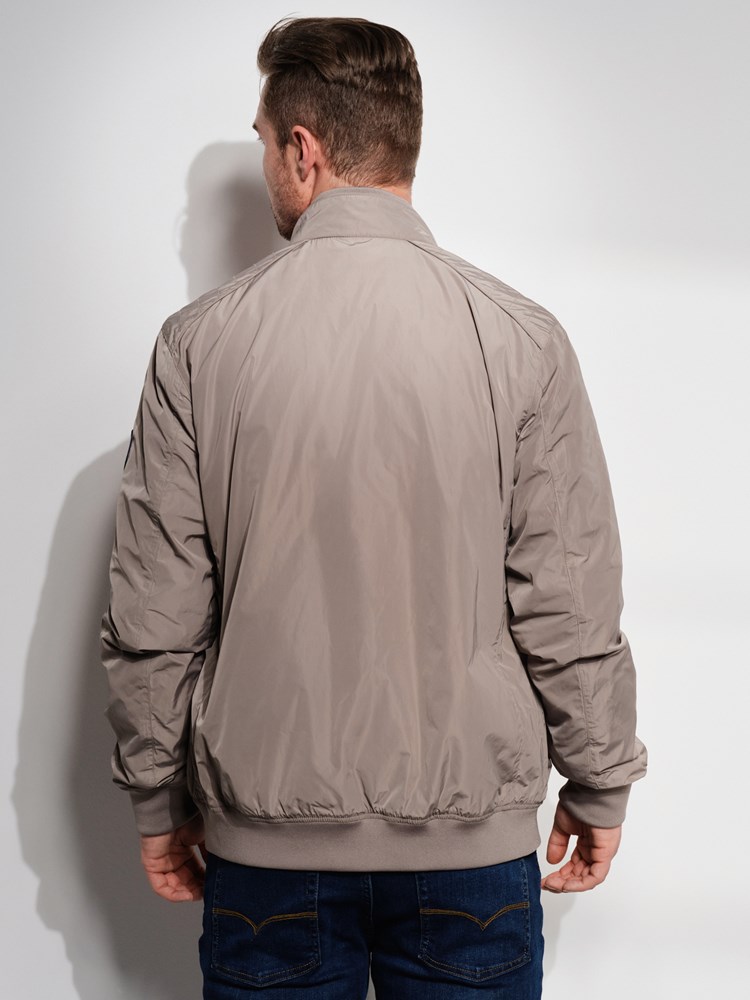 Harrington jakke 7506706_AM3-REDFORD-S24-Modell-Back_chn=match_3770_Harrington jakke AM3 7506706.jpg_Back||Back