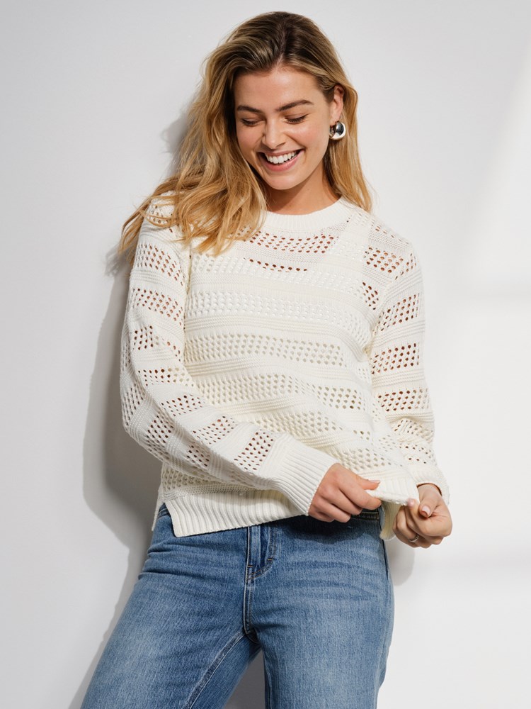 Rosalie genser 7506800_O79-VAVITE-S24-Modell-Front_chn=match_5932_Rosalie genser O79_Rosalie genser O79 7506800.jpg_Front||Front