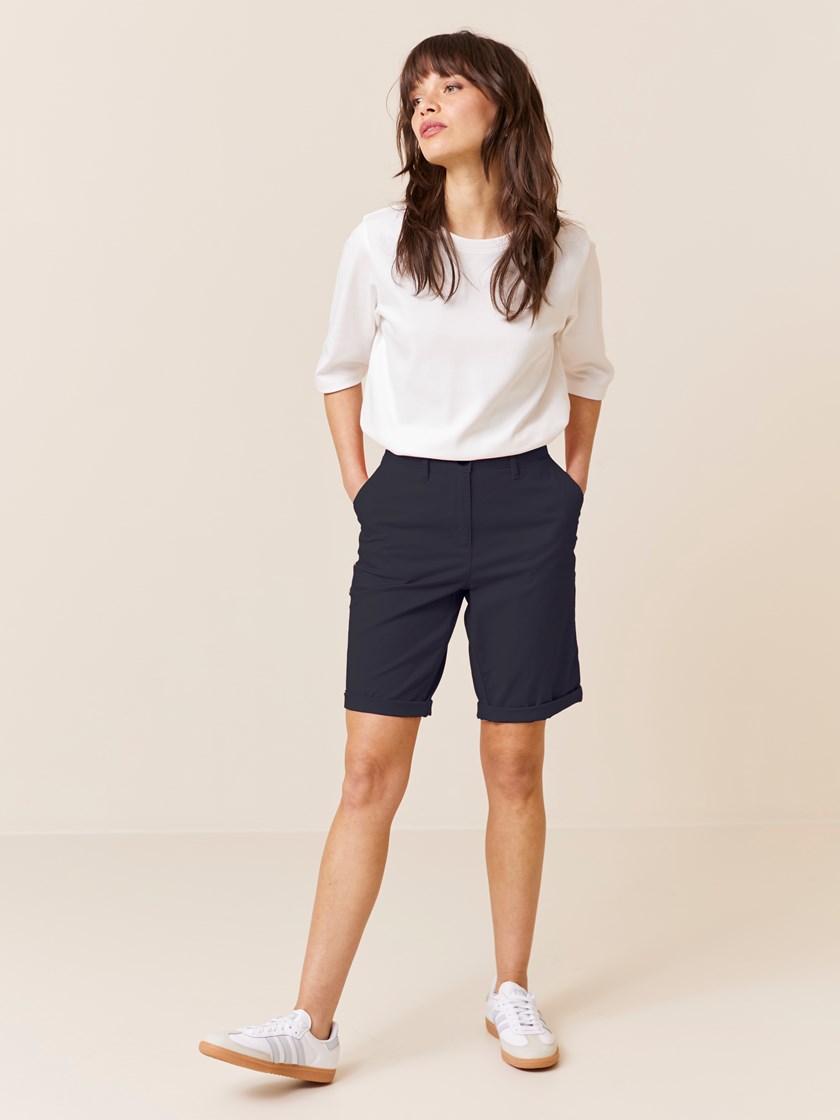 7511161 EM6 7506921_MNK_Jean Paul_Cerise Shorts_H24_BLÅ_EM6_Cerise shorts EM6.jpg_