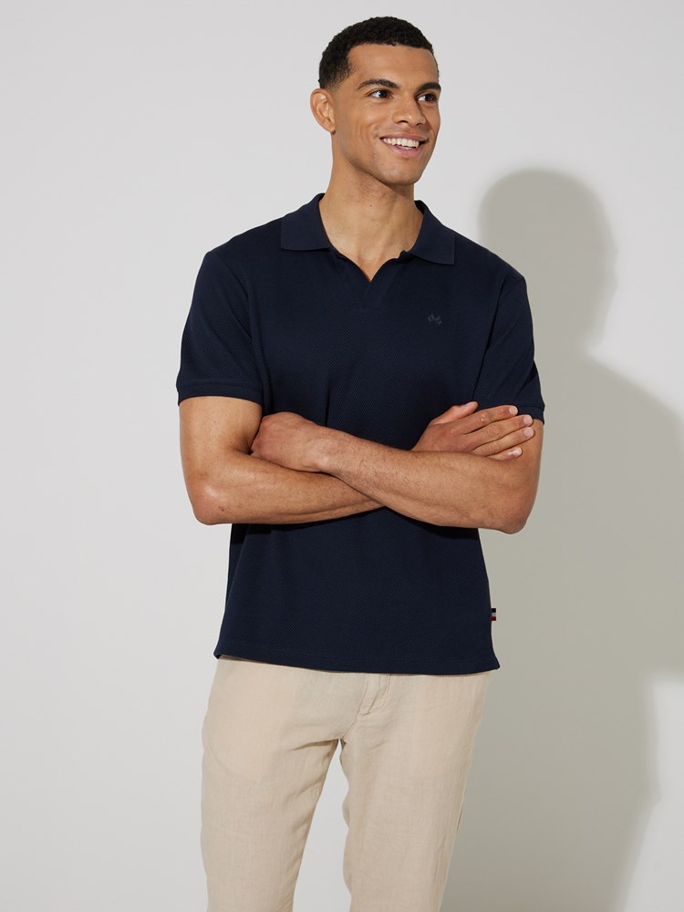 Maxime pique 7507185_EM6_Jean Paul_Maxime Pique_H24 (5)_Maxime pique EM6 7507185.jpg_