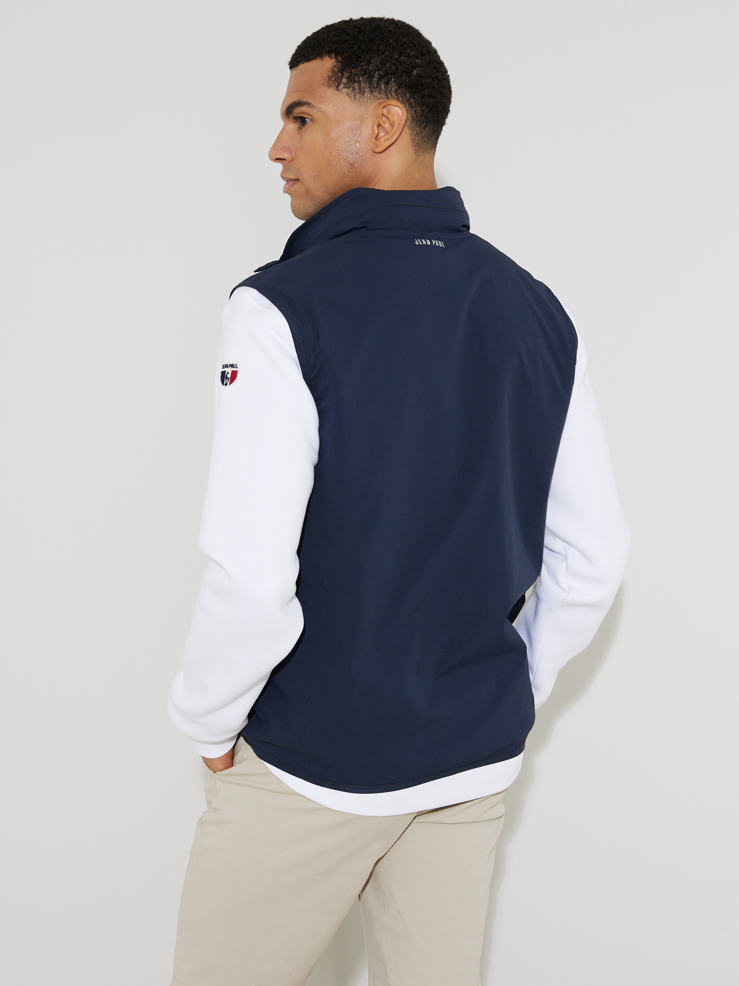 Pele vest 7507419_EM6-JEANPAUL-H24-Modell-Front_406_Pele vest EM6 7507419.jpg_Front||Front