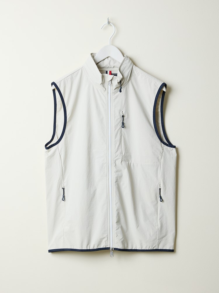 Pele vest 7507419_I3O-JEANPAUL-H24-Front_5361_Pele vest I3O 7507419.jpg_Front||Front