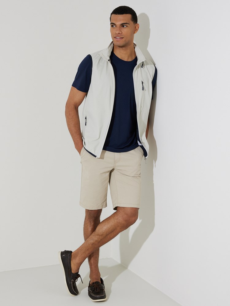Pele vest 7507419_I3O-JEANPAUL-H24-Modell-Front_466-nologo_Pele vest I3O 7507419.jpg_