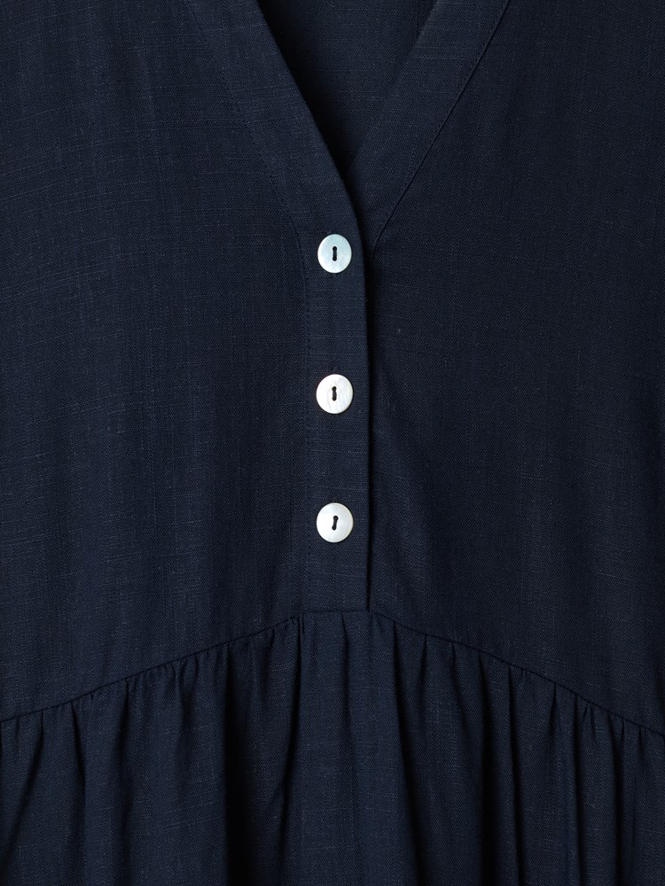 Louise kappekjole 7507424_EM1-VAVITE-H24-Front_3548_Louise kappekjole_Louise kappekjole EM1 7507424.jpg_Front||Front