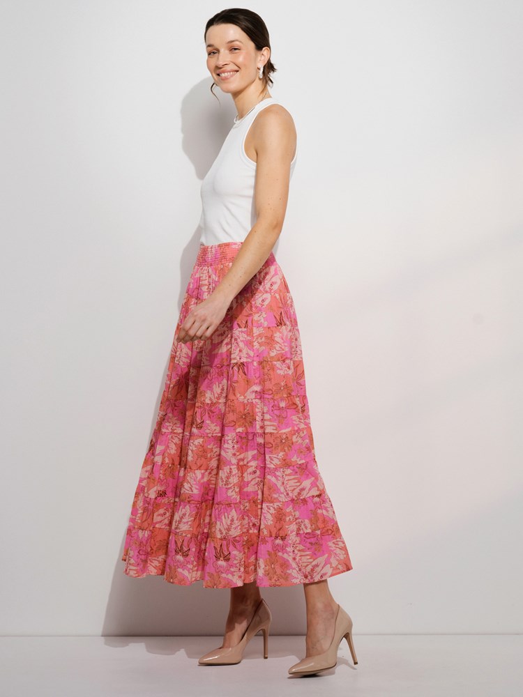 Blossom skjørt 7507645_MJX-DONNA-H24-Modell-Front_chn=match_672_Blossom skjørt MJX_Blossom skjørt MJX 7507645.jpg_Front||Front