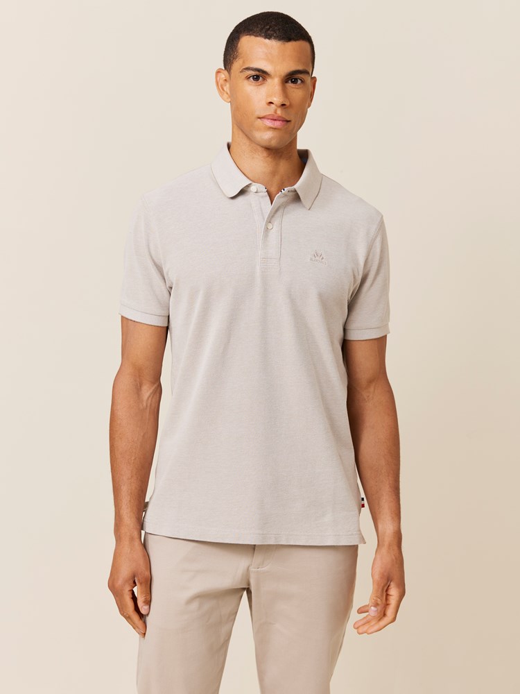Plaisir pique 7507798_AEJ-JEANPAUL-A24-Modell-Front_9547_Plaisir pique AEJ_Plaisir pique AEJ 7507798.jpg_Front||Front