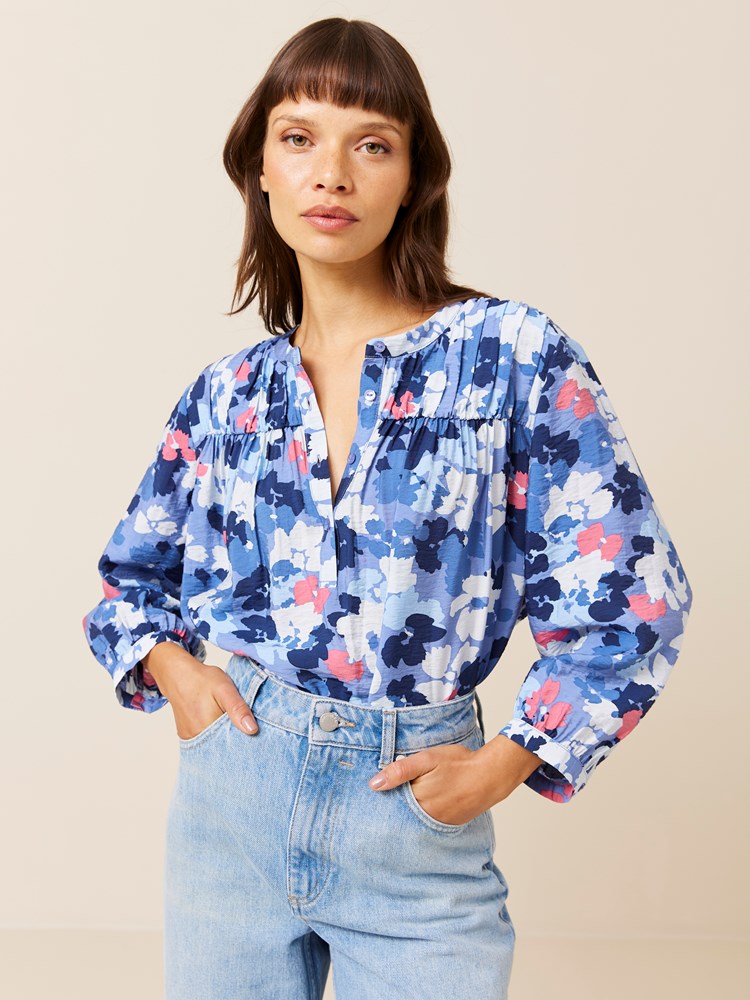 Marin bluse 7507890_EGV-JEANPAUL-A24-Front_750_Marin bluse_Marin bluse EGV 7507890.jpg_Front||Front