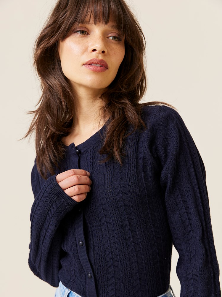 Camille cardigan 7508113_EM6_Jean Paul_Camille Cardigan_H24 (1)_Camille cardigan EM6 7508113.jpg_