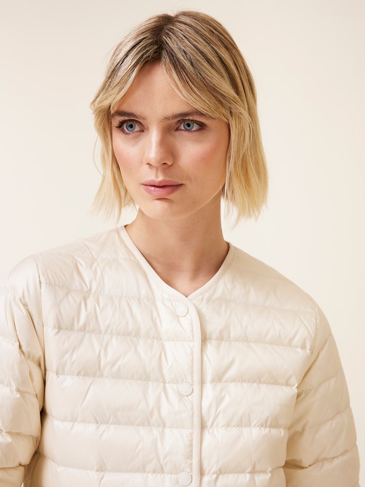 Calista dunjakke 7508162_O62-JEANPAUL-A24-Front_1372_Calista dunjakke O62_Calista dunjakke O62 7508162.jpg_Front||Front