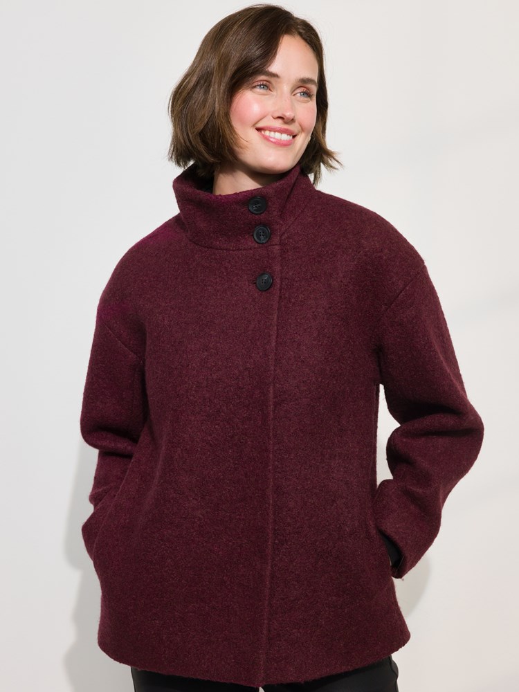 Marita boucle jakke 7508176_MWH-MARIEPHILIPPE-A24-Modell-Front_chn=match_7454_Marita boucle jakke MWH_Marita boucle jakke MWH 7508176.jpg_Front||Front