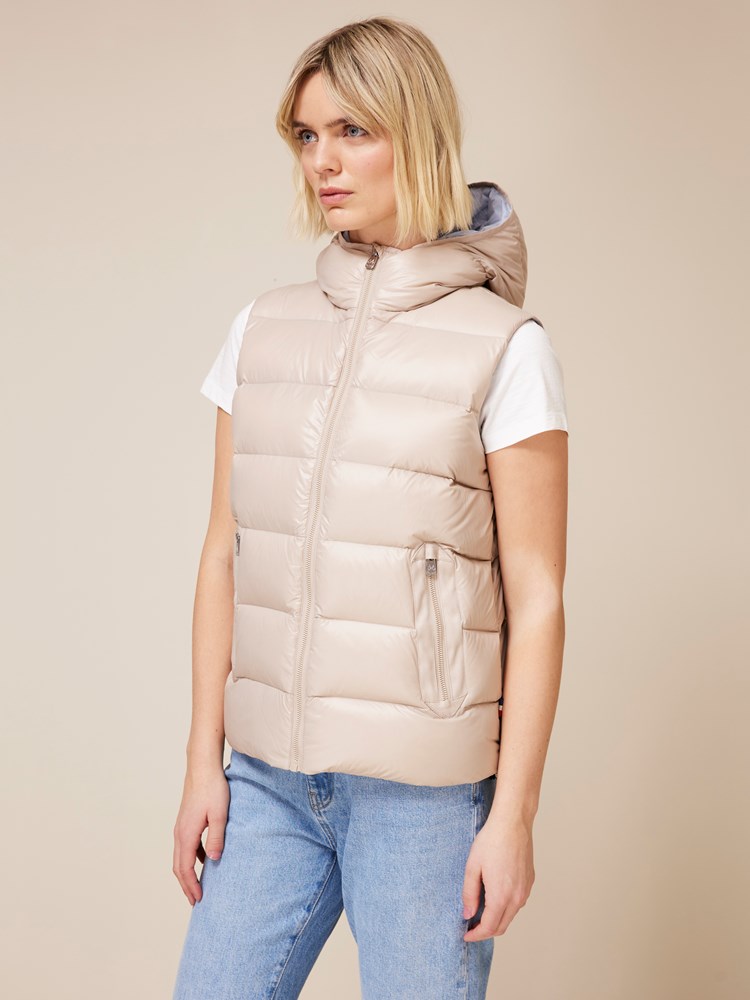 Linda dunvest 7508210_I4C-JEANPAUL-A24-Front_5347_Linda dunvest I4C 7508210.jpg_Front||Front