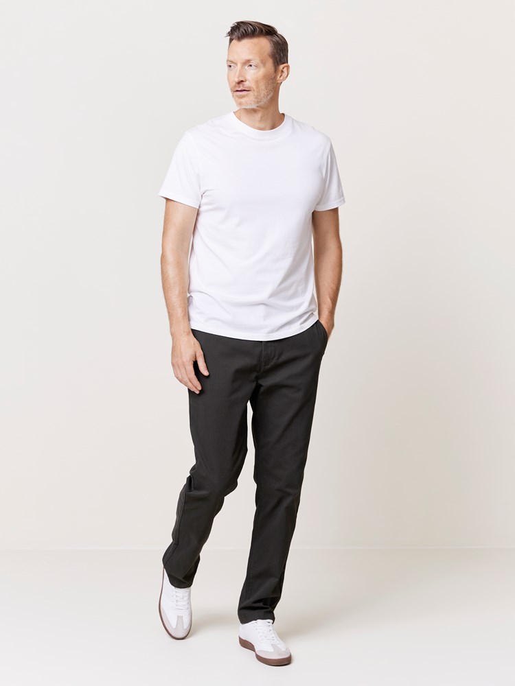 Christer struktur chinos 7508212_I7R-REDFORD-A24-Modell-Front_chn=match_5597_Christer struktur chinos I7R 7508212.jpg_Front||Front