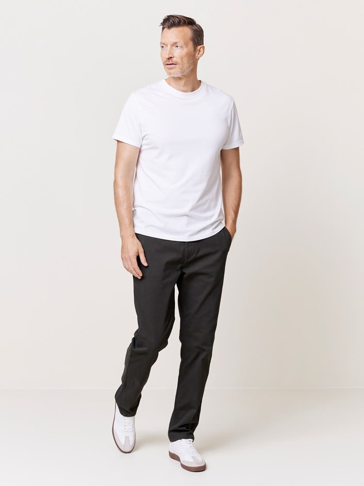 Christer struktur chinos 7508212_I7R-REDFORD-A24-Modell-Front_chn=match_5597_Christer struktur chinos I7R 7508212.jpg_Front||Front