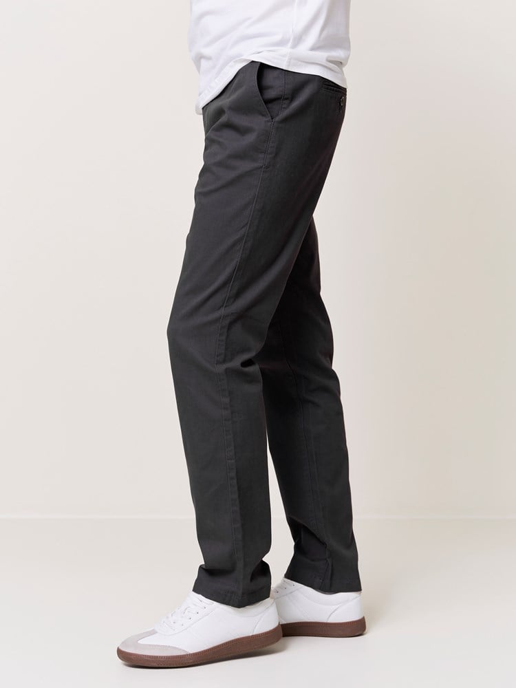Christer struktur chinos 7508212_IC9-REDFORD-A24-Modell-Right_chn=match_5641_Christer struktur chinos IC9_Christer struktur chinos IC9 7508212.jpg_Right||Right