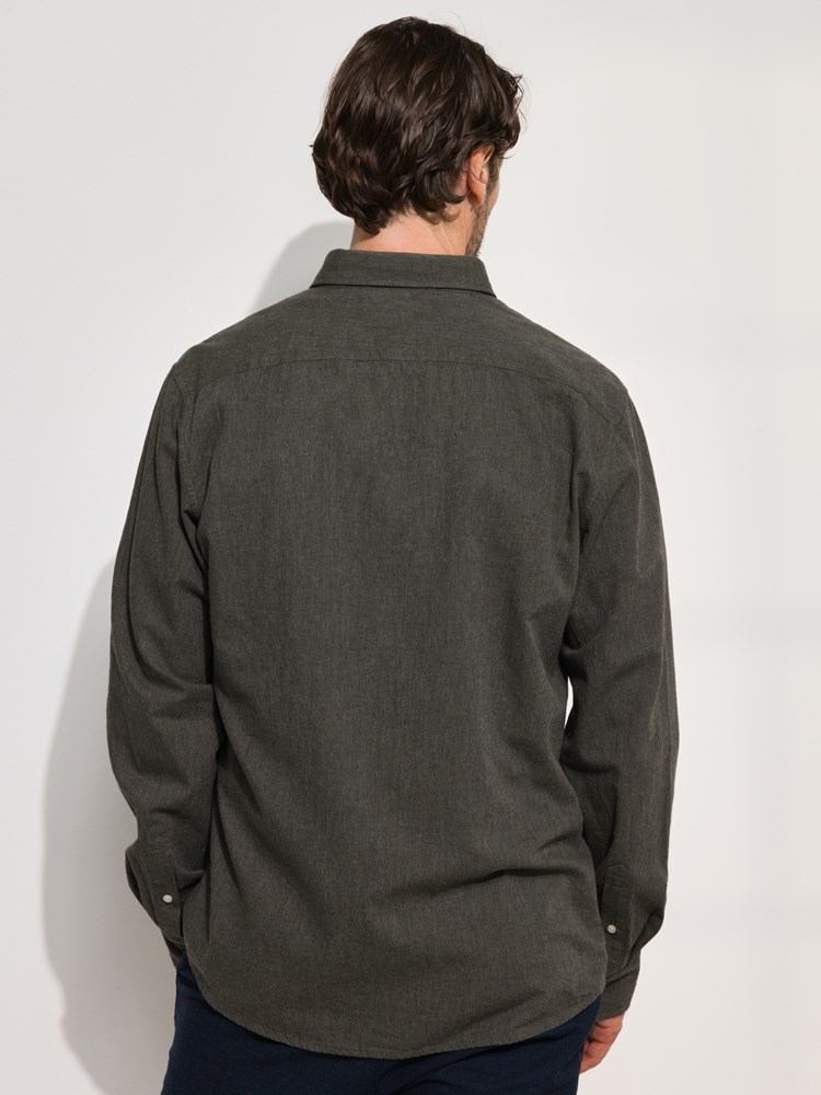 Delting skjorte 7508213_GUJ-REDFORD-A24-Modell-Back_chn=match_7324_Delting skjorte GUJ_Delting skjorte GUJ 7508213.jpg_Back||Back