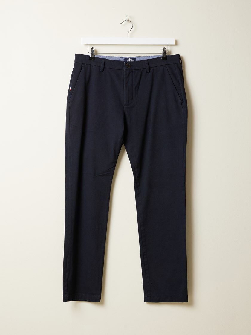 7508287 EM6 7508287_EM6-JEANPAUL-A24-Front_1361_Liam twill chino EM6 7508287.jpg_Front||Front