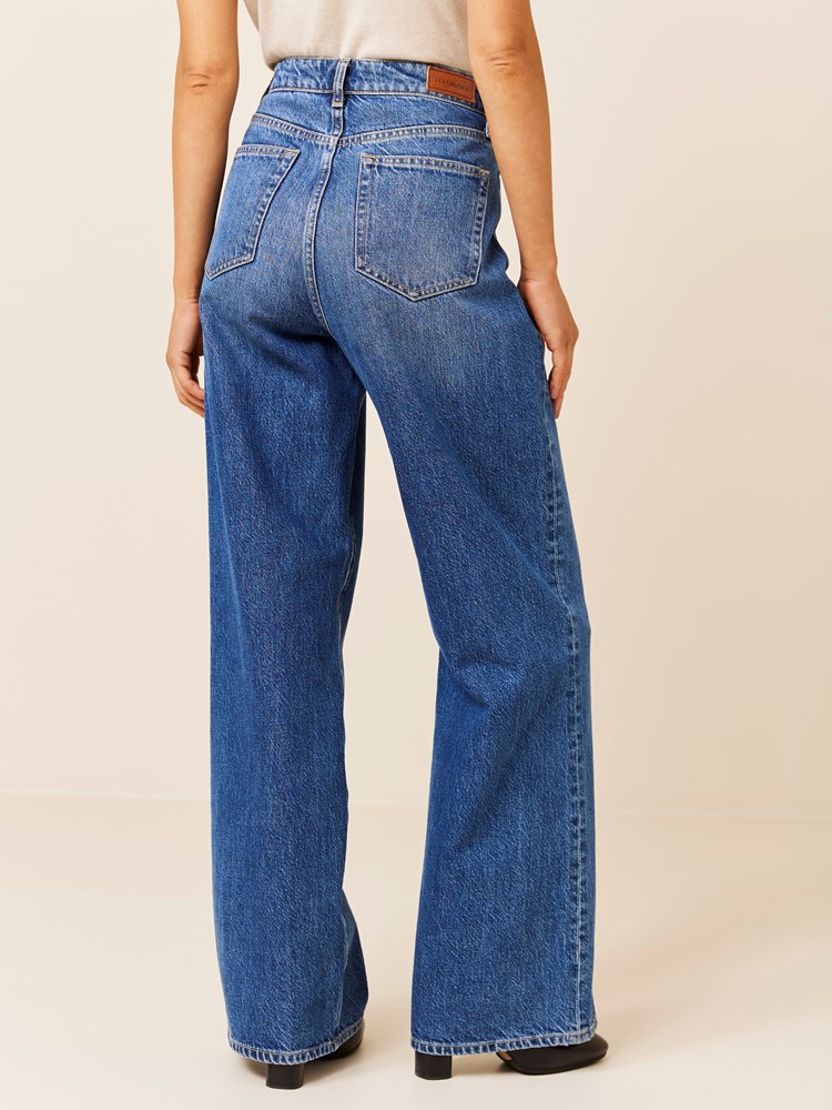 Julianne jeans 7508341_D05_Jean Paul_Julianne Jeans_A24 (2)_Julianne jeans D05_Julianne jeans D05 7508341.jpg_
