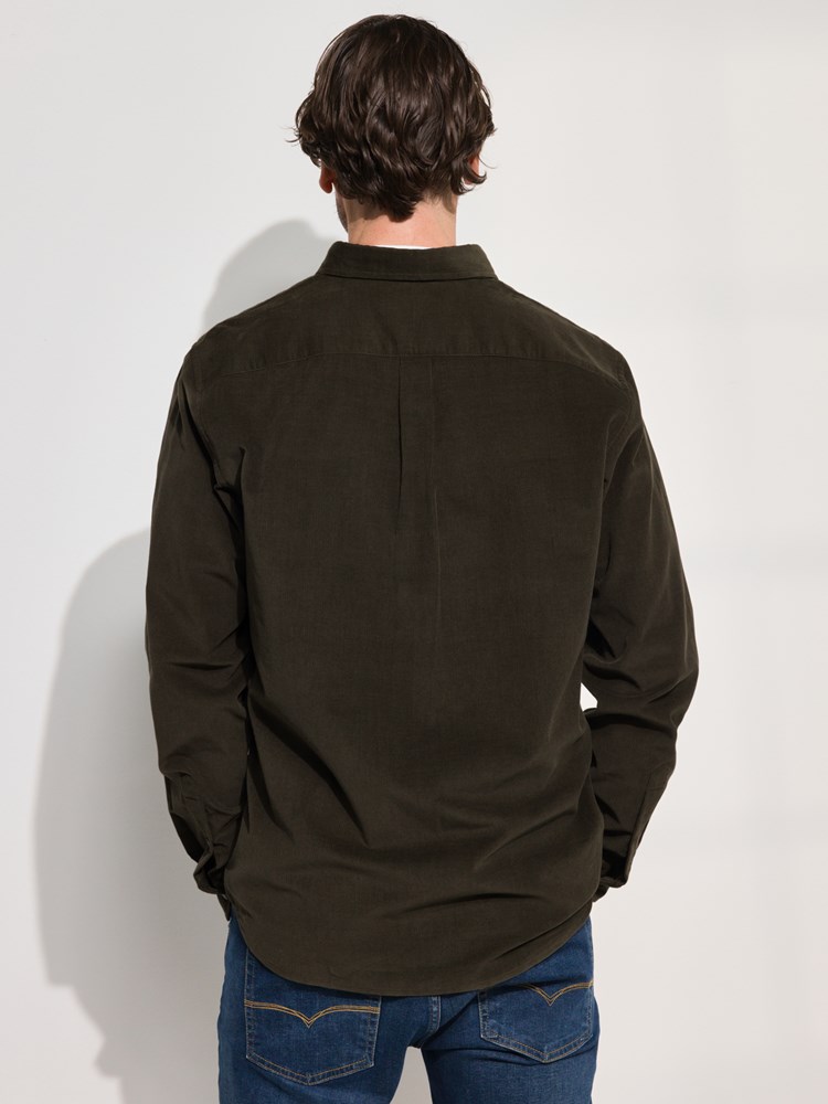 Corduroy skjorte 7508345_I7T-REDFORD-A24-Modell-Back_chn=match_126_Corduroy skjorte I7T_Corduroy skjorte I7T 7508345.jpg_Back||Back