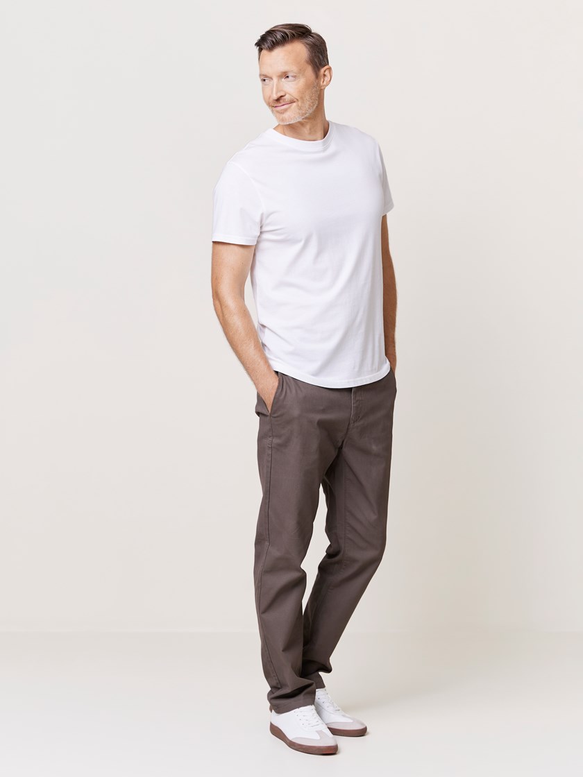 7508417 OAA 7508417_OAA-REDFORD-NOS-Modell-Front_chn=match_6974_Joe 2pk t-skjorte OAA.jpg_Front