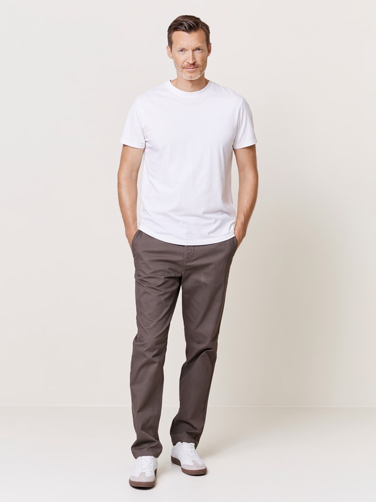 Joe 2pk t-skjorte 7508417_OAA-REDFORD-NOS-Modell-Front_chn=match_9964_Joe 2pk t-skjorte OAA 7508417.jpg_Front||Front