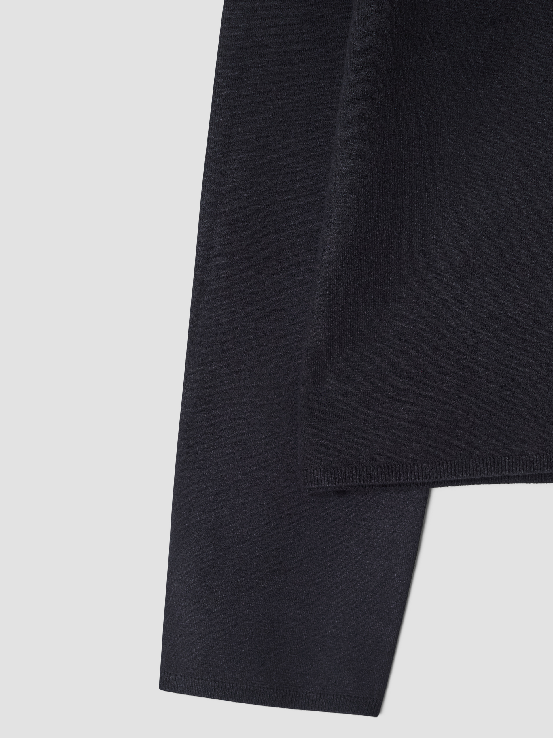 Hanna genser 7508425_CAB-DONNA-A24-Front_2443_Hanna genser CAB_Hanna genser CAB 7508425.jpg_Front||Front