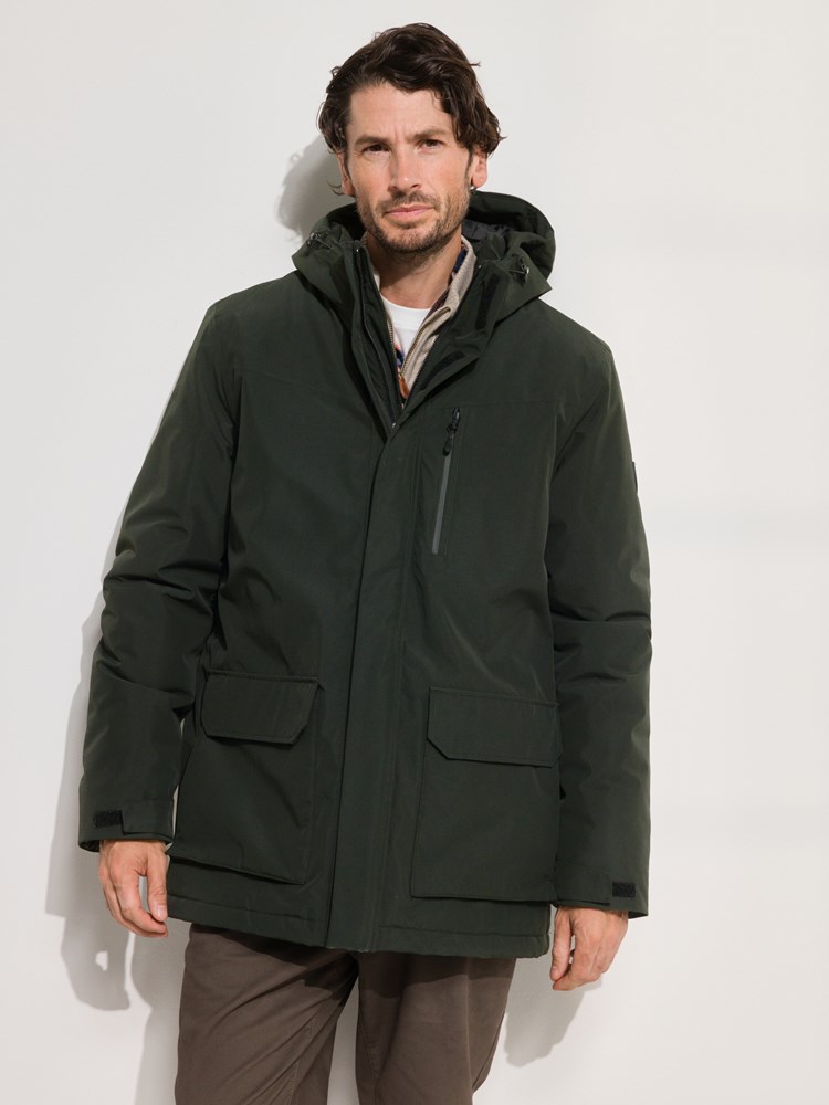 Gilbert parkas 7508441_R83-REDFORD-A24-Modell-Front_chn=match (2)_Gilbert parkas R83_Gilbert parkas R83 7508441.jpg_
