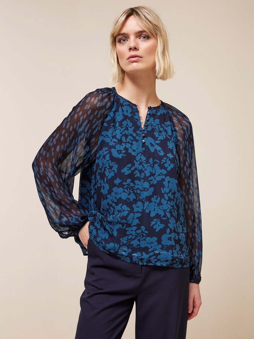 7508460 EIB 7508460_EIB-JEANPAUL-A24-Front_6445_Viona bluse EIB_Viona bluse EIB 7508460.jpg_Front||Front