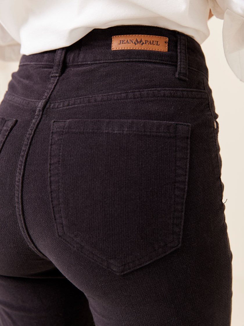 7508507 C18 7508507_Jean Paul_Ine straight Velour_A24 (7)_Ine straight velour pant C18_Ine straight velour pant C18 7508507.jpg_